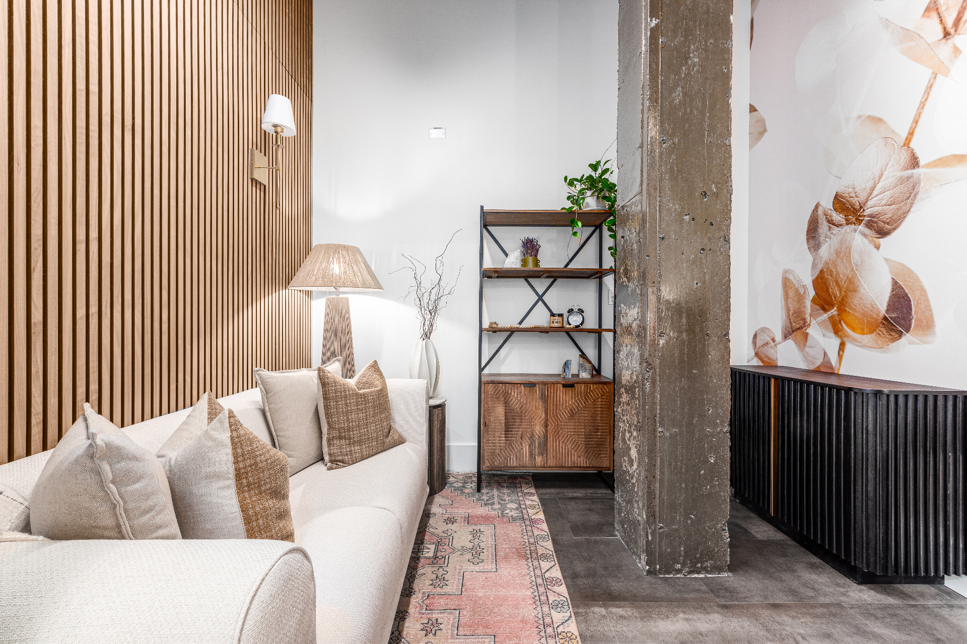 Peaceful treatment room