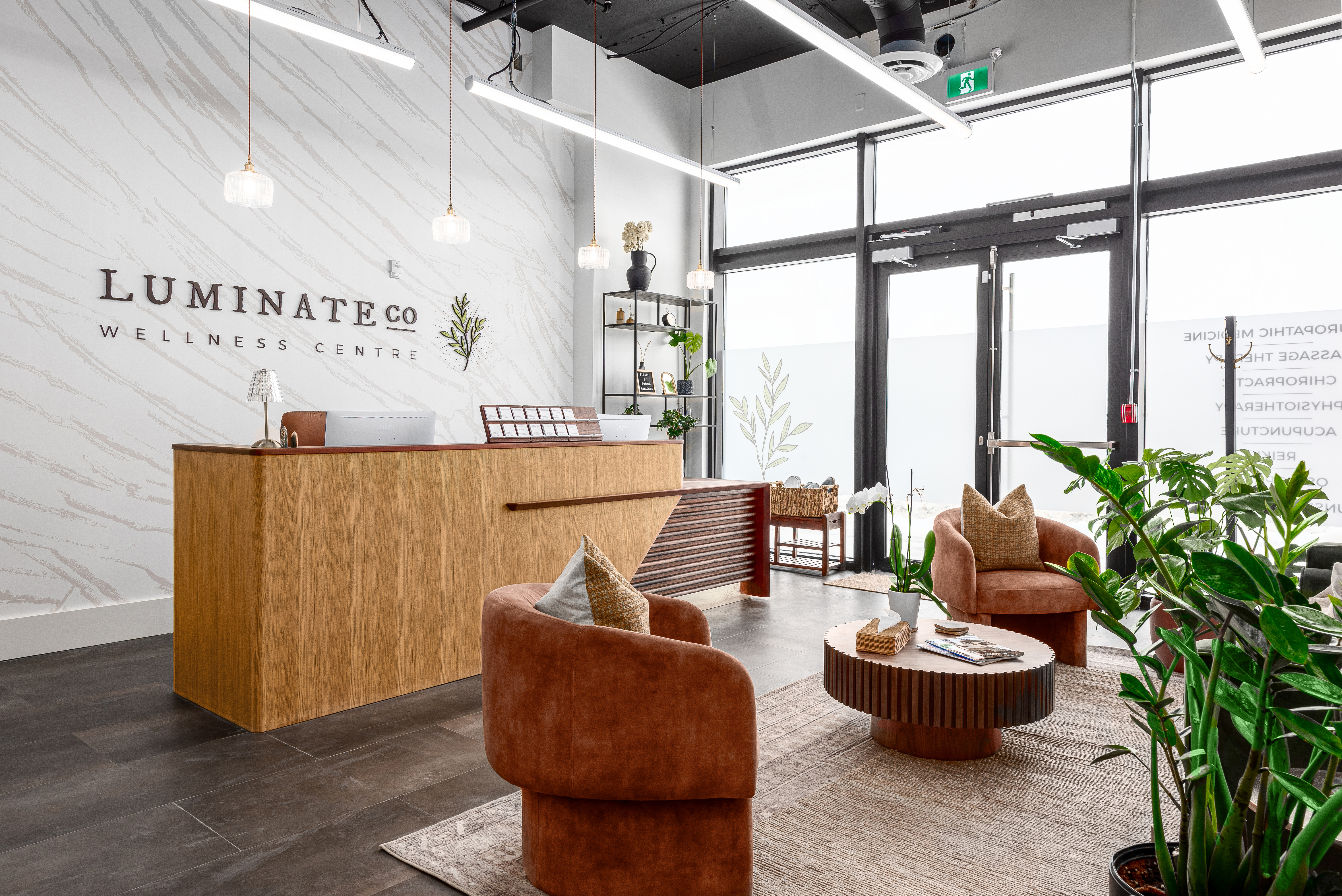 Luminate Clinic welcoming waiting area in Bedford