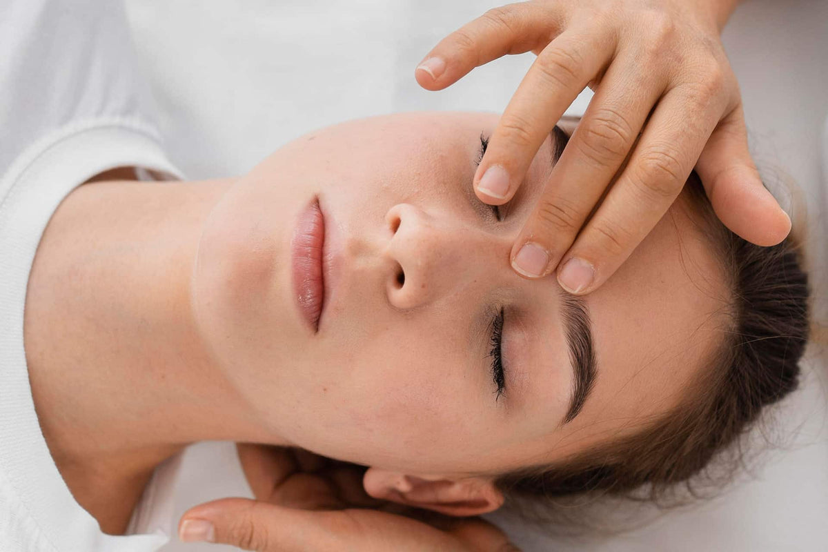 Reiki for Weight Loss: Does Reiki Help With Weight Loss?