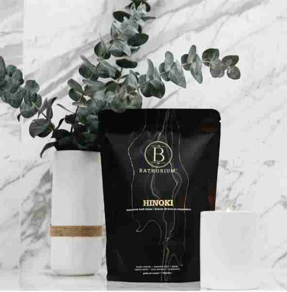 Bathorium Hinoki Magnesium Bath Flakes, 750G