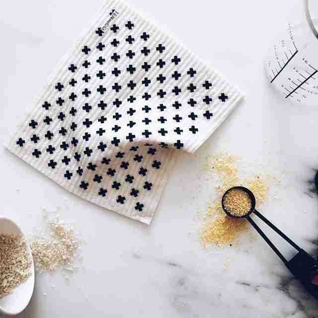 Ten And Co. Sponge Cloth X Tiny X Black