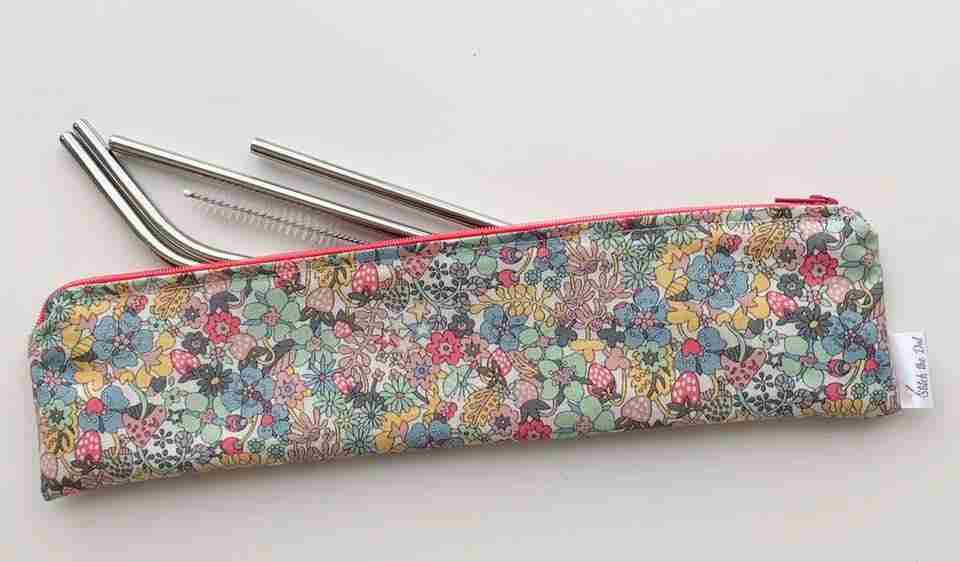 Stitch The Dot Straw Set With Pouch