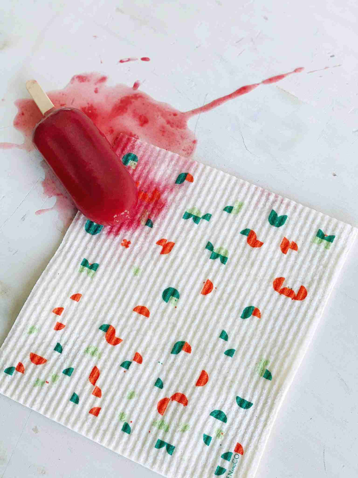 Ten And Co. Sponge Cloth X Geo Animal