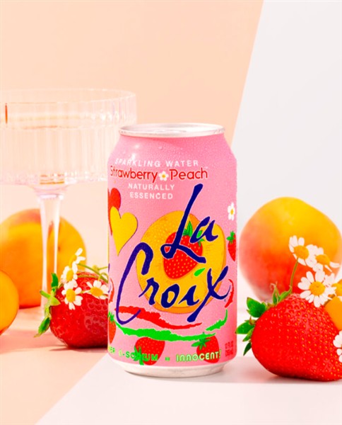 La Croix Strawberry Peach Sparkling Water (8 Pack)
