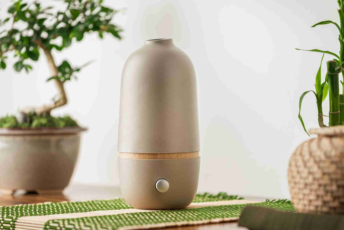 The Aroma Counter Ona Nebulizer Diffuser Stone