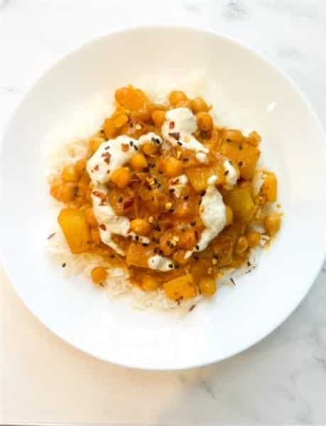 Mindful Meals Sweet Potato Coconut Chickpea Curry