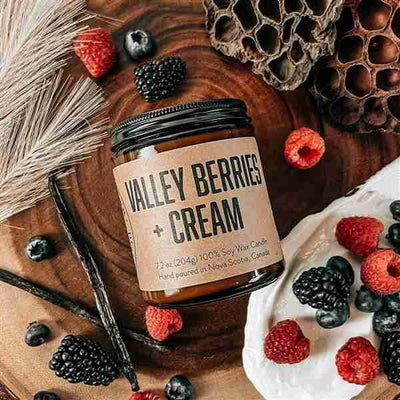 Lawrencetown Candle Co - Valley Berries + Cream, 7.2 Oz