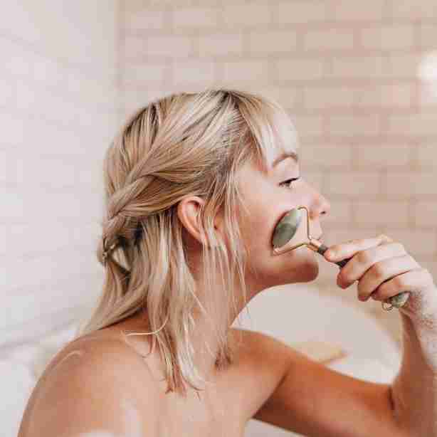Bkind Green Jade Facial Roller